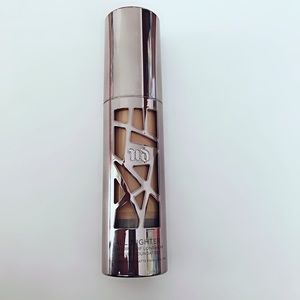 ALL NIGHTER LIQUID FOUNDATION